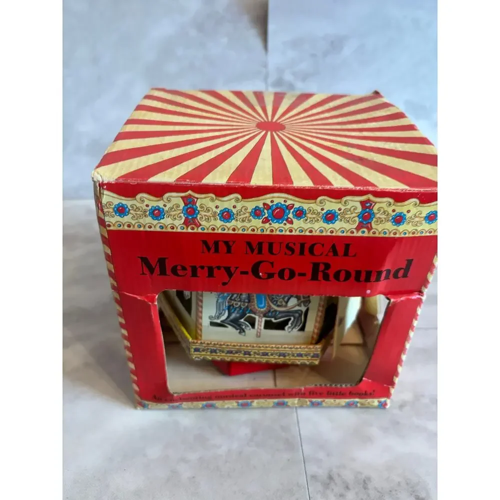 VINTAGE TOY CARDBOARD CAROUSEL Wind-Up "MY MUSICAL MERRY GO ROUND" Tested - Picture 2 of 8